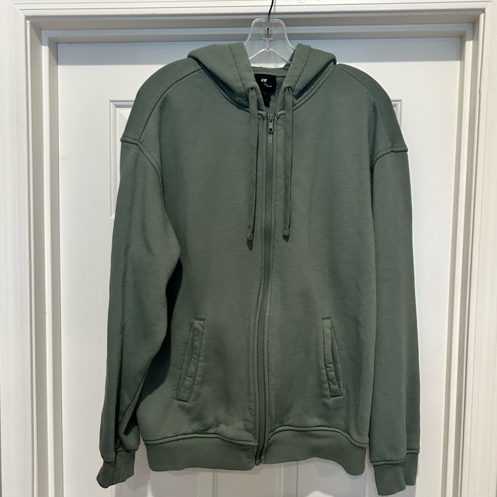 H&M men’s green sweatshirt jacket